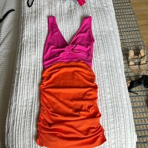 Mini dress with cut out, orange and magenta